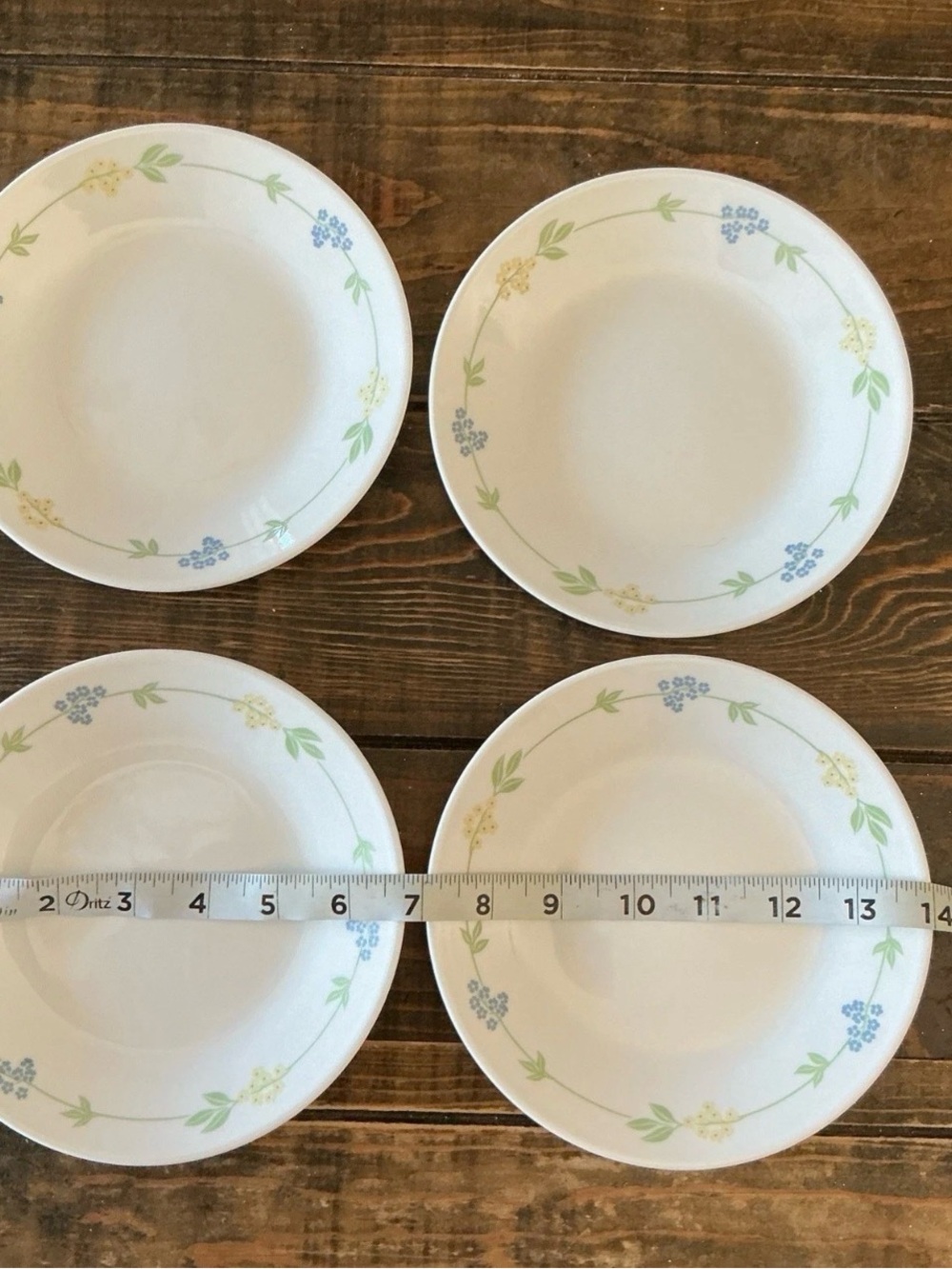 Set of 8 Corelle Secret Garden bread and butter dessert plates. - Picture 5 of 9